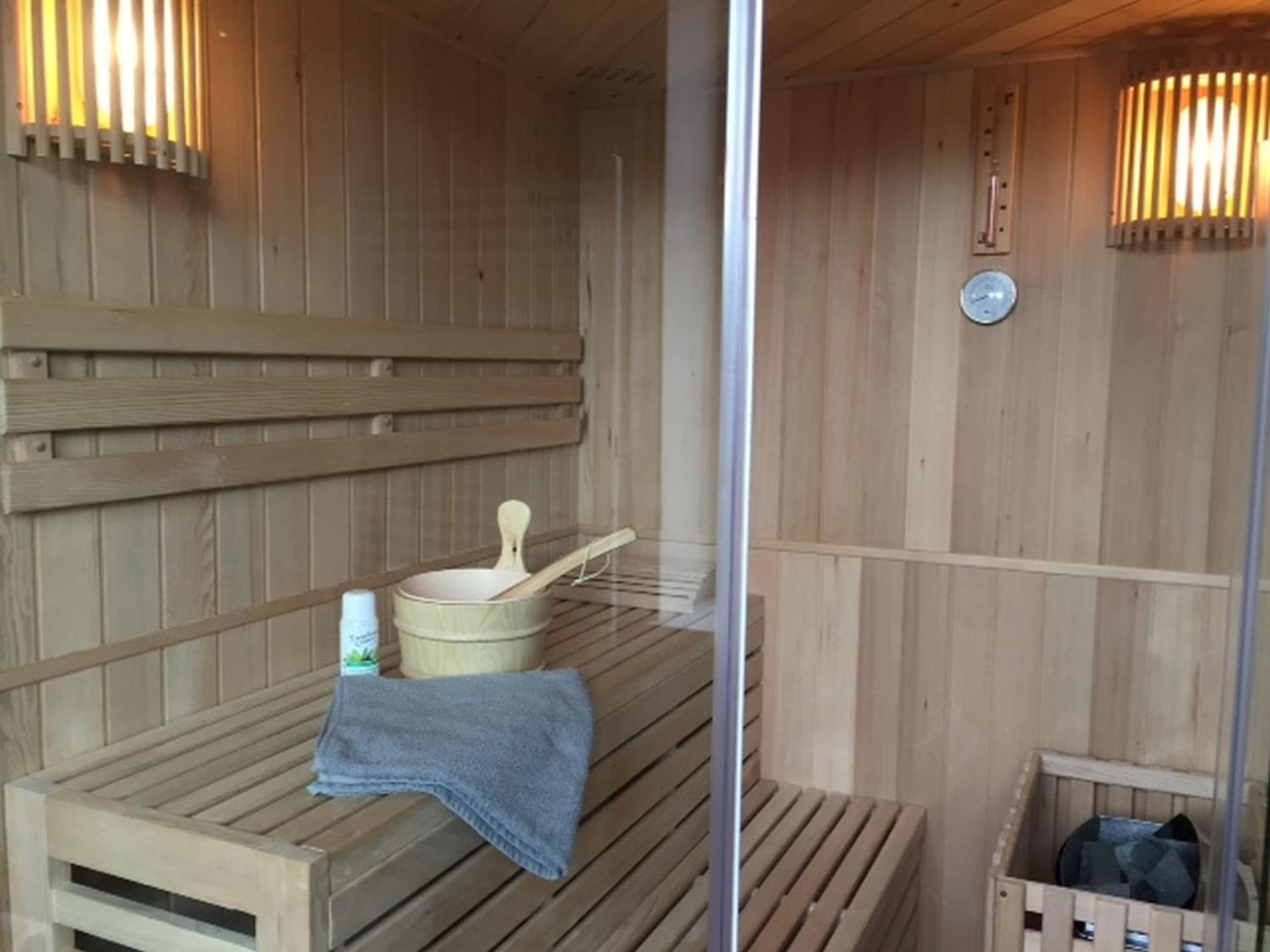 Ferienwohnung Mit Sauna Potsdam Luaran gambar